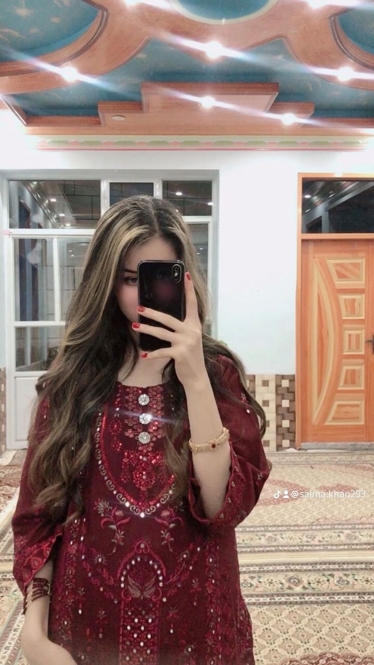 hidden-face-dp-for-social-media