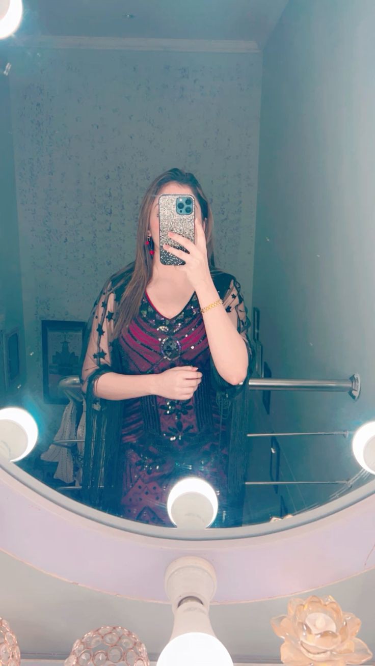 trendy-hide-face-profile-image