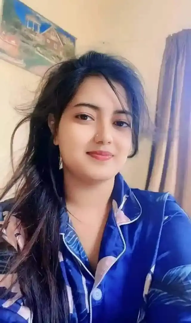 beautiful-cute-simple-girl-pic