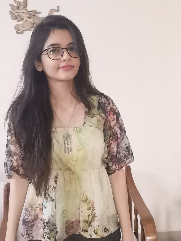 indian simple girl dp