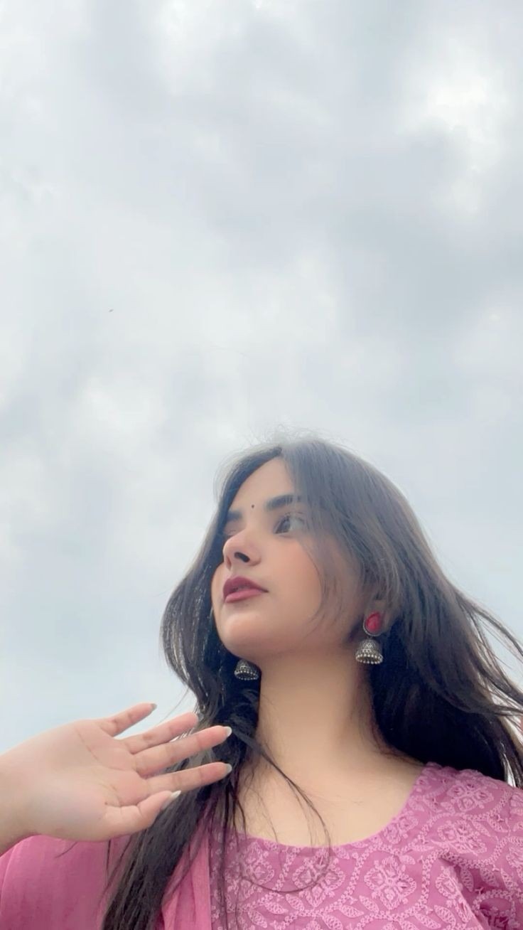 natural simple girl photo