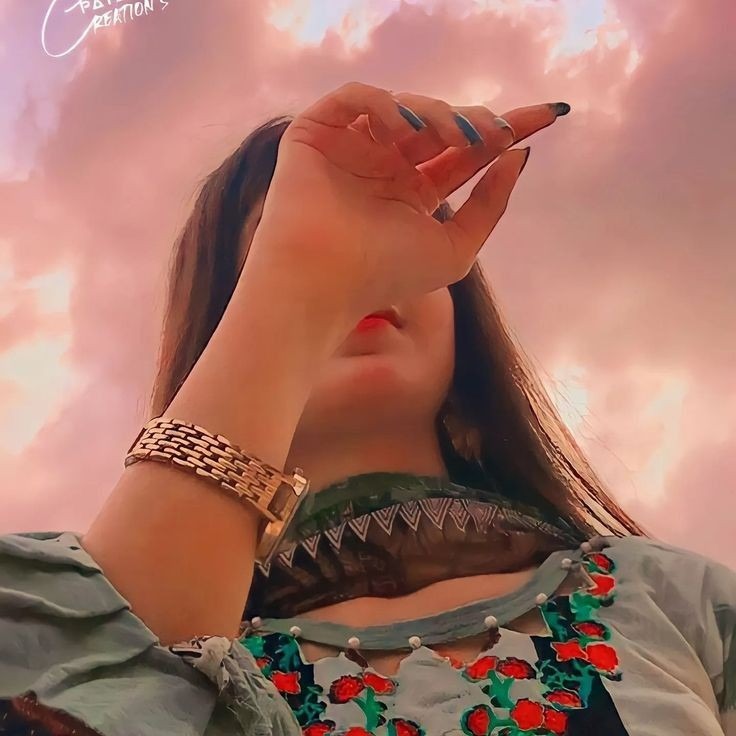 normal simple girl dp