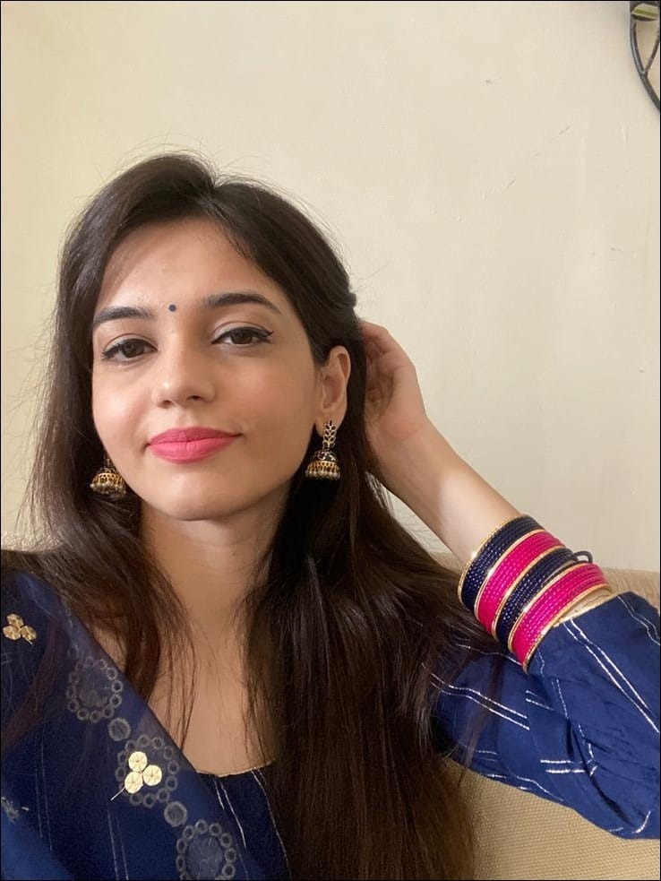 simple girl photo download